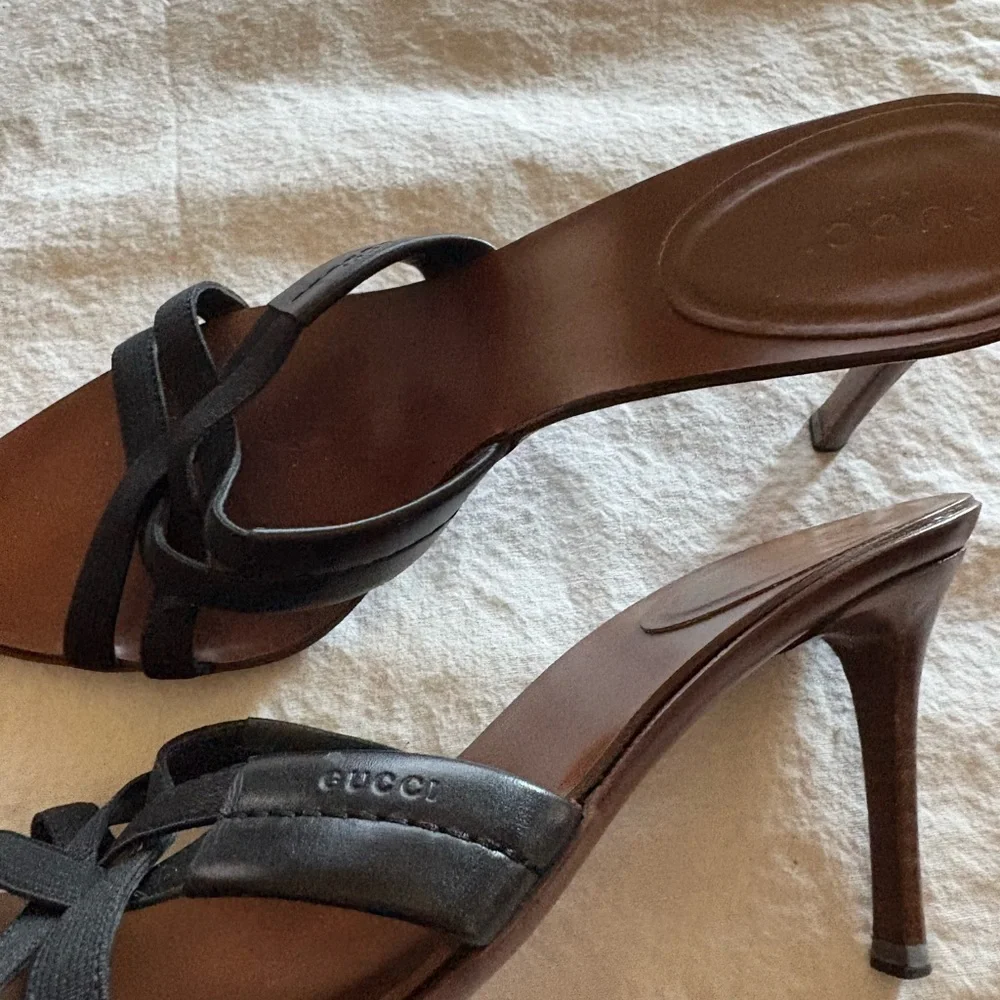Gucci Black Brown Leather Stiletto Heels - Picture 2 of 9